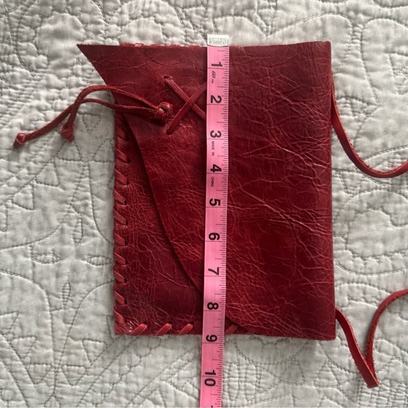 Red Leather Crossbody Bag bundle with Free Crumpler bag . - Picture 12 of 16